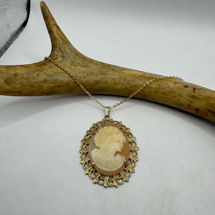 Vintage Cameo Gold Pendant Necklace | 12k GF Tiny Minimal Heart Love Delicate Gold Chain | Everyday Stacking Wedding Prom Jewelry