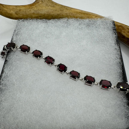 vintage deep red natural garnet gemstone 925 Sterling Silver layered stacking minimal everyday holiday