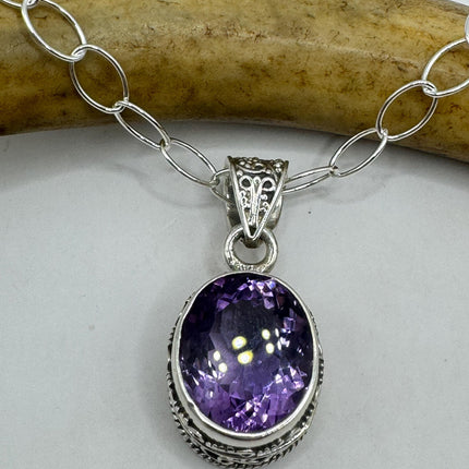 Vintage Necklace | Purple Amethyst Gemstone Dainty 925 Sterling Silver Chain Necklace | Minimalist Style Crystal