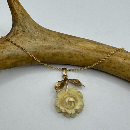 vintage Flower gold filled simple every day minimal necklace