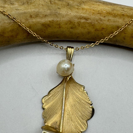 vintage leaf pearl gold filled simple every day minimal necklace