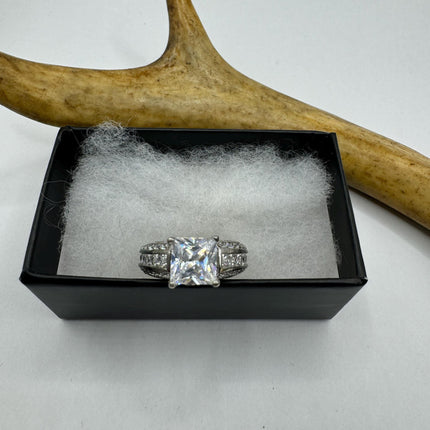 Vintage Silver Ring | Cubic Zirconia Clear Crystal Diamond Boho Cocktail | 925 Sterling Silver Antique Pave Set Wedding Band Engagement Ring