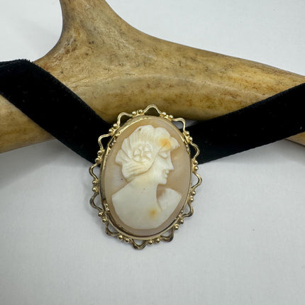 Vintage Gold Filled Cameo Pin Brooch Choker Black Velvet