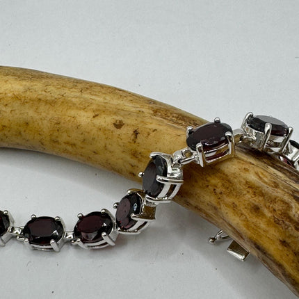 vintage deep red natural garnet gemstone 925 Sterling Silver layered stacking minimal everyday holiday