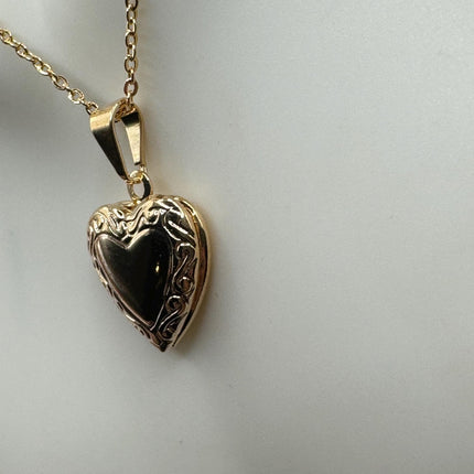 Vintage Gold Locket | Tiny Etched Heart Charm 9K GF Gold Chain | Mini Photo Dainty Memory Pendant Necklace