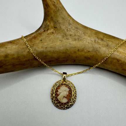 Vintage Cameo Gold Pendant Necklace | 12k GF Tiny Minimal Heart Love Delicate Gold Chain | Everyday Stacking Wedding Prom Jewelry