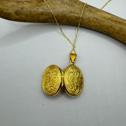 Vintage Gold Photo Locket | Tiny Etched Memory Charm Pendant | 925 Sterling Silver Delicate Chain Necklace | Perfect for Small Photos