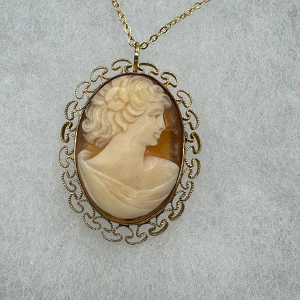 Vintage Cameo Gold Pendant Necklace | 12k GF Tiny Minimal Heart Love Delicate Gold Chain | Everyday Stacking Wedding Prom Jewelry