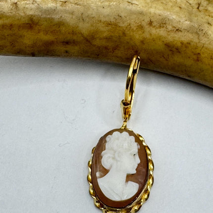 Vintage Cameo Gold Leverback Earrings 12k GF Tiny Love Delicate Gold Earrings Simple every day minimal