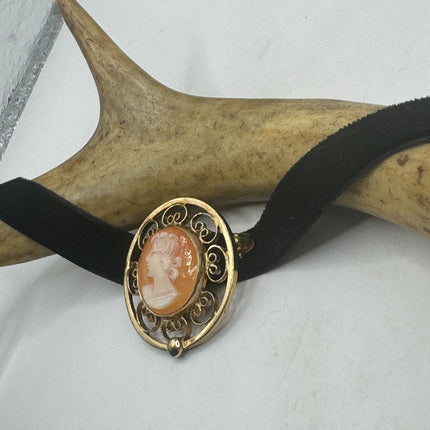 Vintage Deco Carved Cameo Brooch Pin - Gold Filled with Black Velvet Choker - Simple Everyday Minimal Jewelry