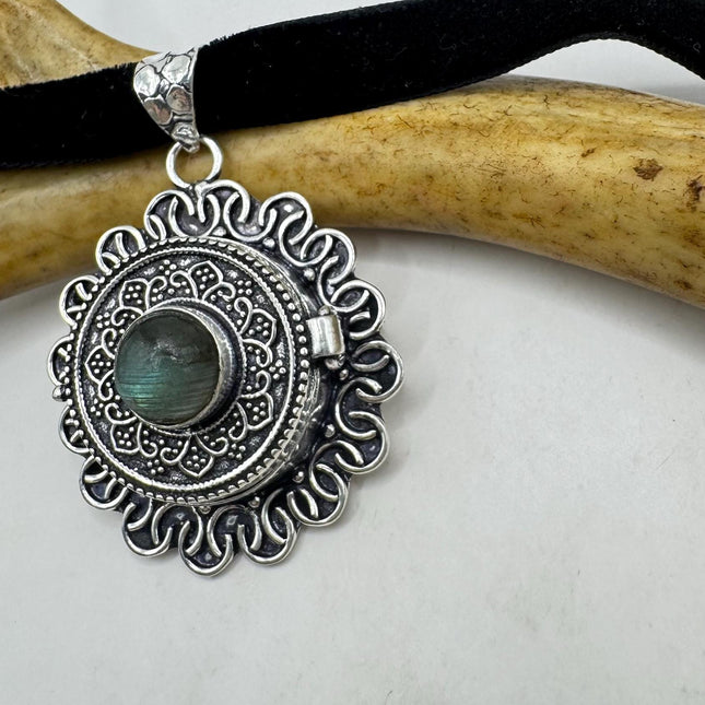 Vintage silver bronze Labradorite poison pill box locket necklace Black velvet choker
