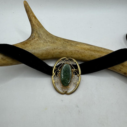 vintage lucky green Jade Brooch Pin gold filled Black velvet choker small, simple every day minimal