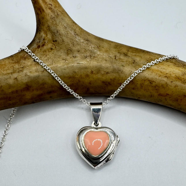 Vintage Pink Carnelian Silver Locket