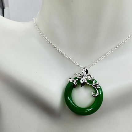 Vintage Green Jade Deco Choker Pendant Necklace - 925 Sterling Silver chain