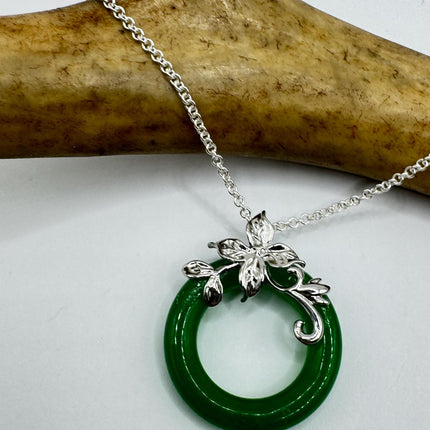 Vintage Green Jade Deco Choker Pendant Necklace - 925 Sterling Silver chain