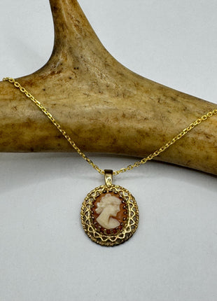 Vintage Cameo Gold Pendant Necklace | 12k GF Tiny Minimal Heart Love Delicate Gold Chain | Everyday Stacking Wedding Prom Jewelry