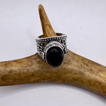 Vintage black Onyx Silver Poison Ring