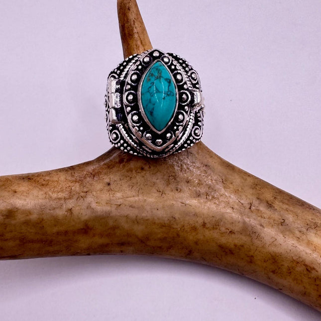 Vintage Blue turquoise Silver Poison Ring