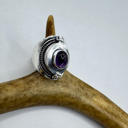 Vintage Purple Amethyst Silver Poison Ring