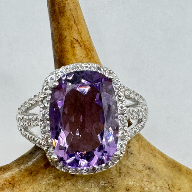Vintage Purple Amethyst Ring Band 925 Sterling Silver cocktail statement ring
