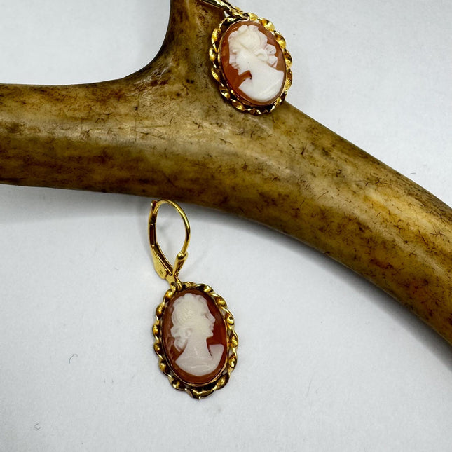 Vintage Cameo Gold Leverback Earrings 12k GF Tiny Love Delicate Gold Earrings Simple every day minimal