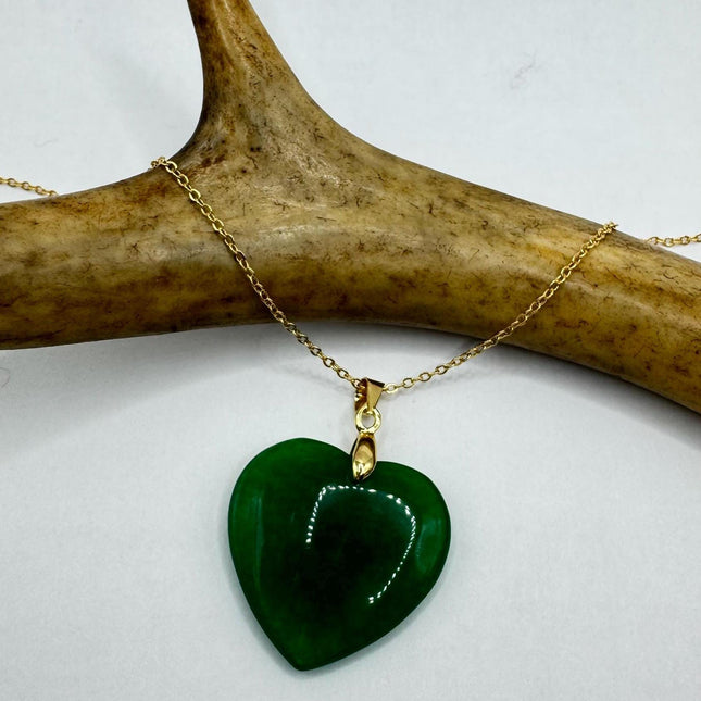 Vintage Green Jade Heart Shaped Choker Gold 925 Sterling Silver Necklace