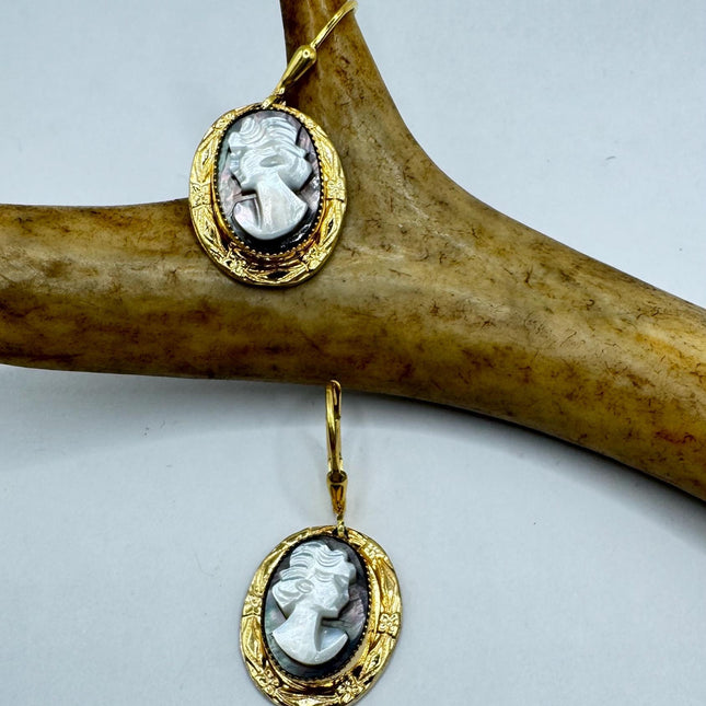 Vintage Cameo Abalone Gold Leverback Earrings 12k GF Tiny Love Delicate Gold Earrings Simple every day minimal
