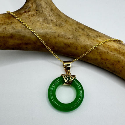 Vintage Green Jade Deco Choker Pendant Necklace - Gold filled chain