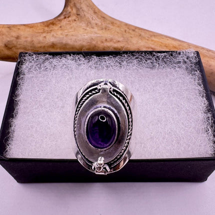 Vintage Purple Amethyst Silver Poison Ring