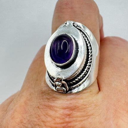 Vintage Purple Amethyst Silver Poison Ring