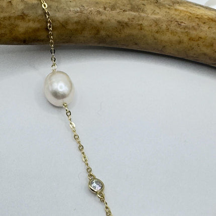 Vintage Gold Pearl Necklace