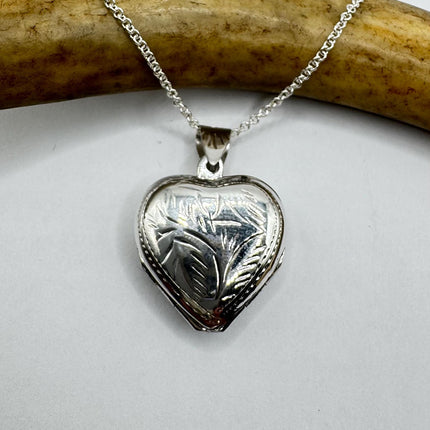 Vintage Silver Photo Heart Locket Necklace