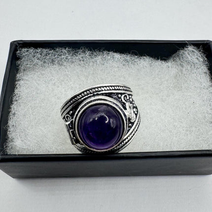 Vintage Purple Amethyst Silver Poison Ring