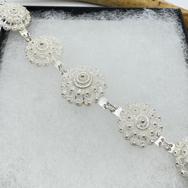 Vintage Flower Bracelet