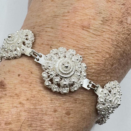 Vintage Flower Bracelet