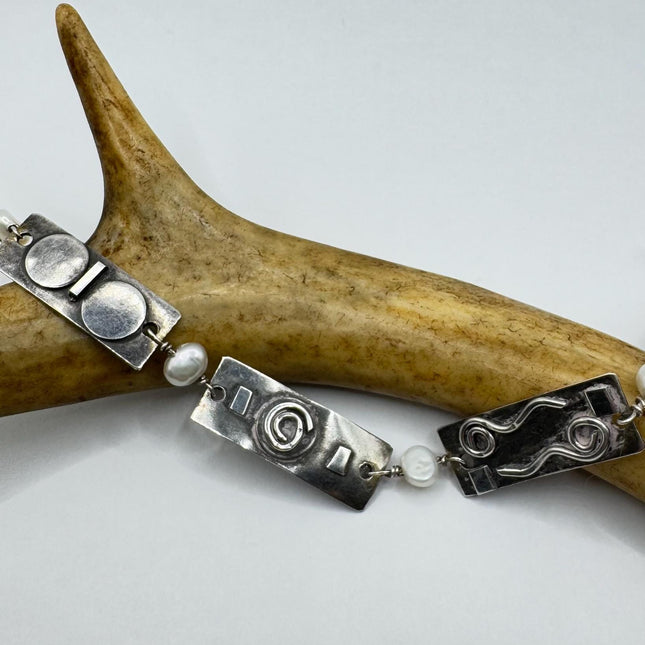 Vintage white Bracelet mother Pearl Set with marcasite in 925 Sterling Silver