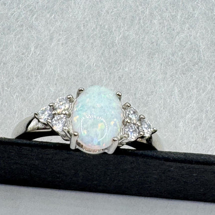 Vintage Tiny Gemstone Ring
