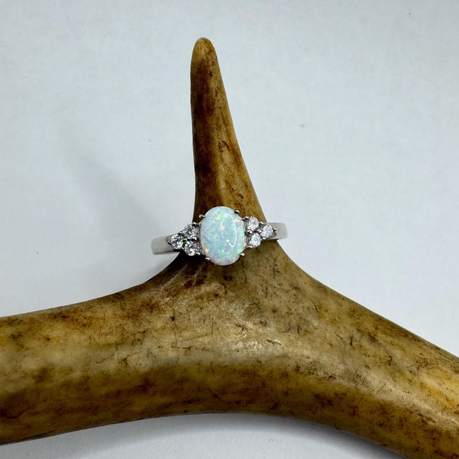 Vintage Tiny Gemstone Ring