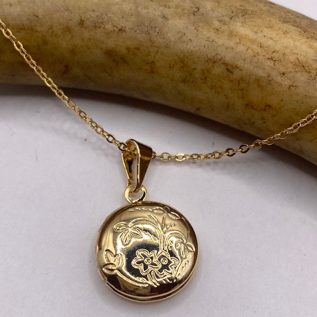 Vintage Gold Photo Locket | Tiny 9K Etched Memory Charm Pendant | Delicate Gold Filled Chain Perfect Stacking Everyday Small Photo Necklace