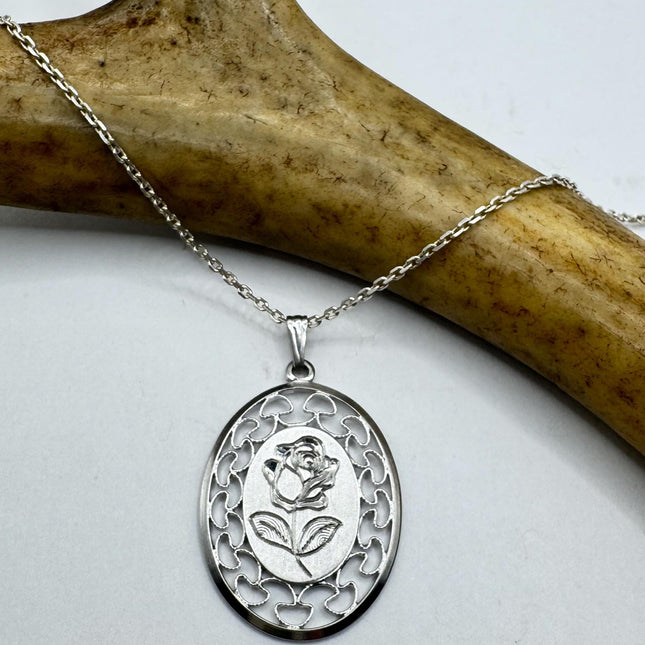 Vintage Rose flower Pendant Necklace