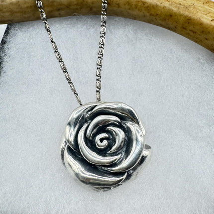 Vintage Rose flower Pendant Necklace