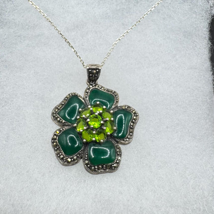 Vintage Green Onyx flower Pendant Necklace