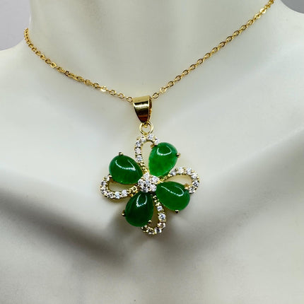 Vintage Green Jade 4 Leaf clover Pendant Necklace Golden 925 Sterling Silver Chain