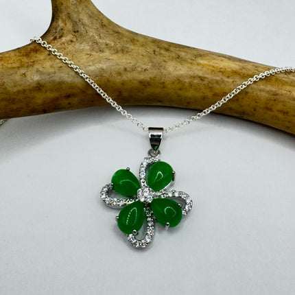 Vintage Green Jade 4 Leaf clover Pendant Necklace 925 Sterling Silver Chain