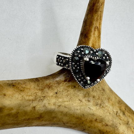 Vintage Marcasite Black Onyx Simple every day Cocktail Ring 925 Sterling Silver minimal Ring