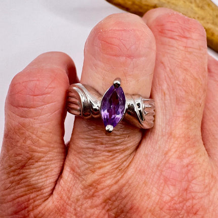Vintage Purple Amethyst Ring Band 925 Sterling Silver cocktail statement ring