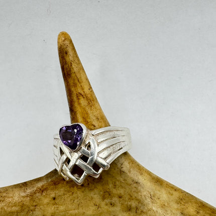 Vintage Purple Amethyst Heart Ring Band 925 Sterling Silver cocktail statement ring