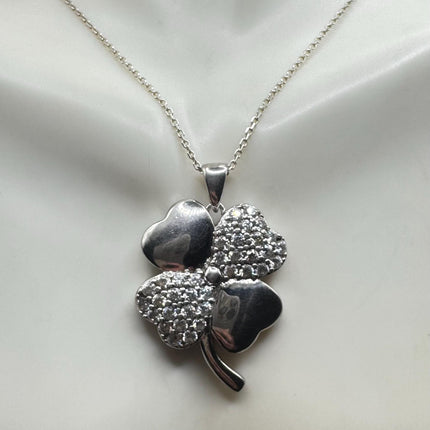 Vintage Pendant Necklace