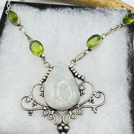 vintage Green Peridot Rainbow Moonstone Boho Statement Necklace