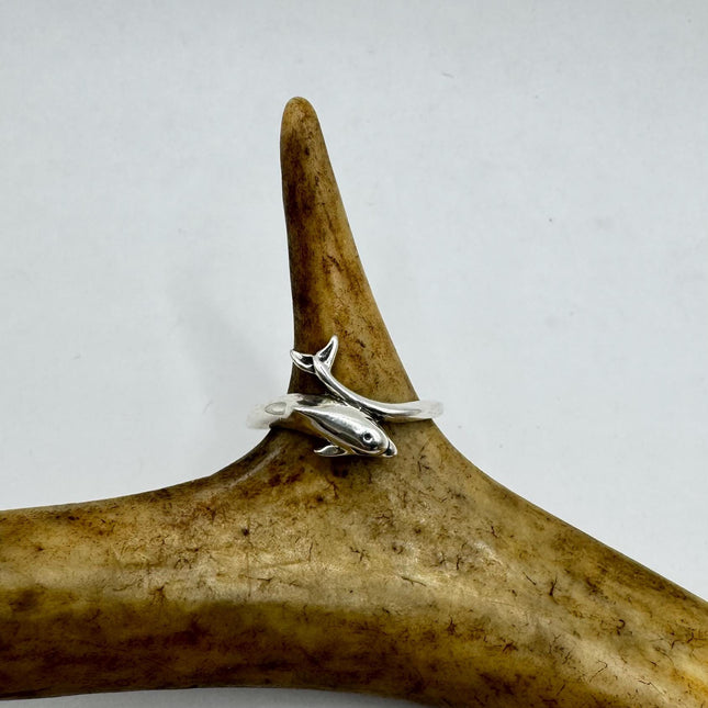 Vintage Silver dolphin Ring
